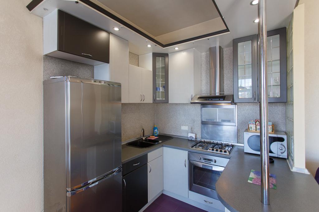 Central Area Apartments Kiev Bagian luar foto