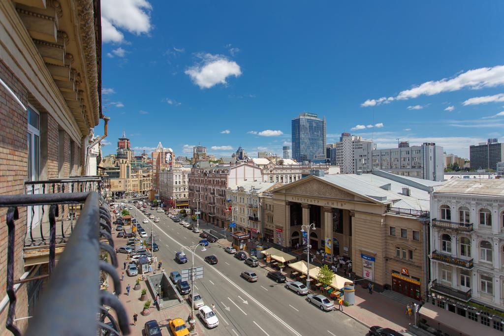 Central Area Apartments Kiev Bagian luar foto